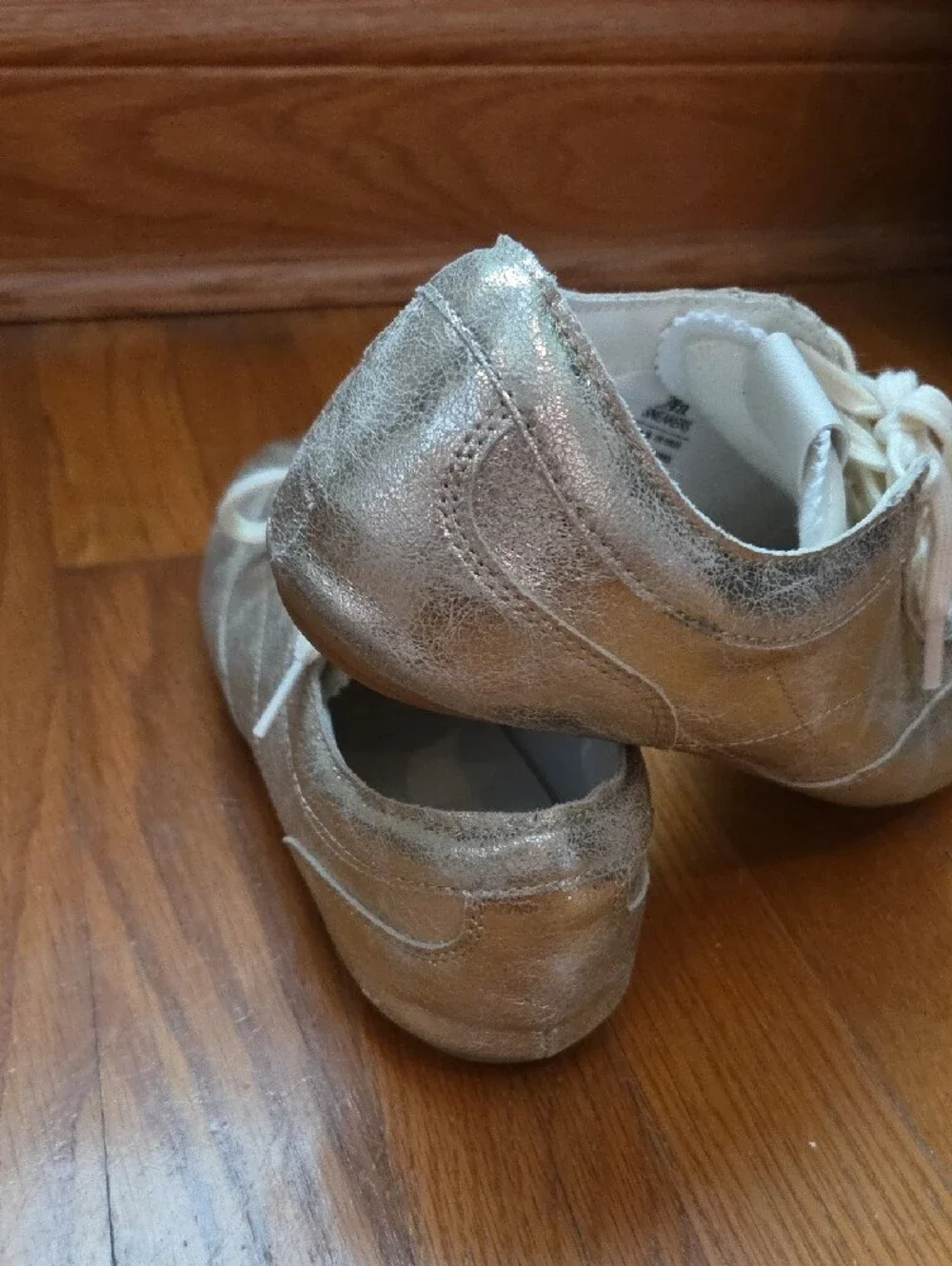 Zara Silver Metallic Lace-Up Athletic Sneakers